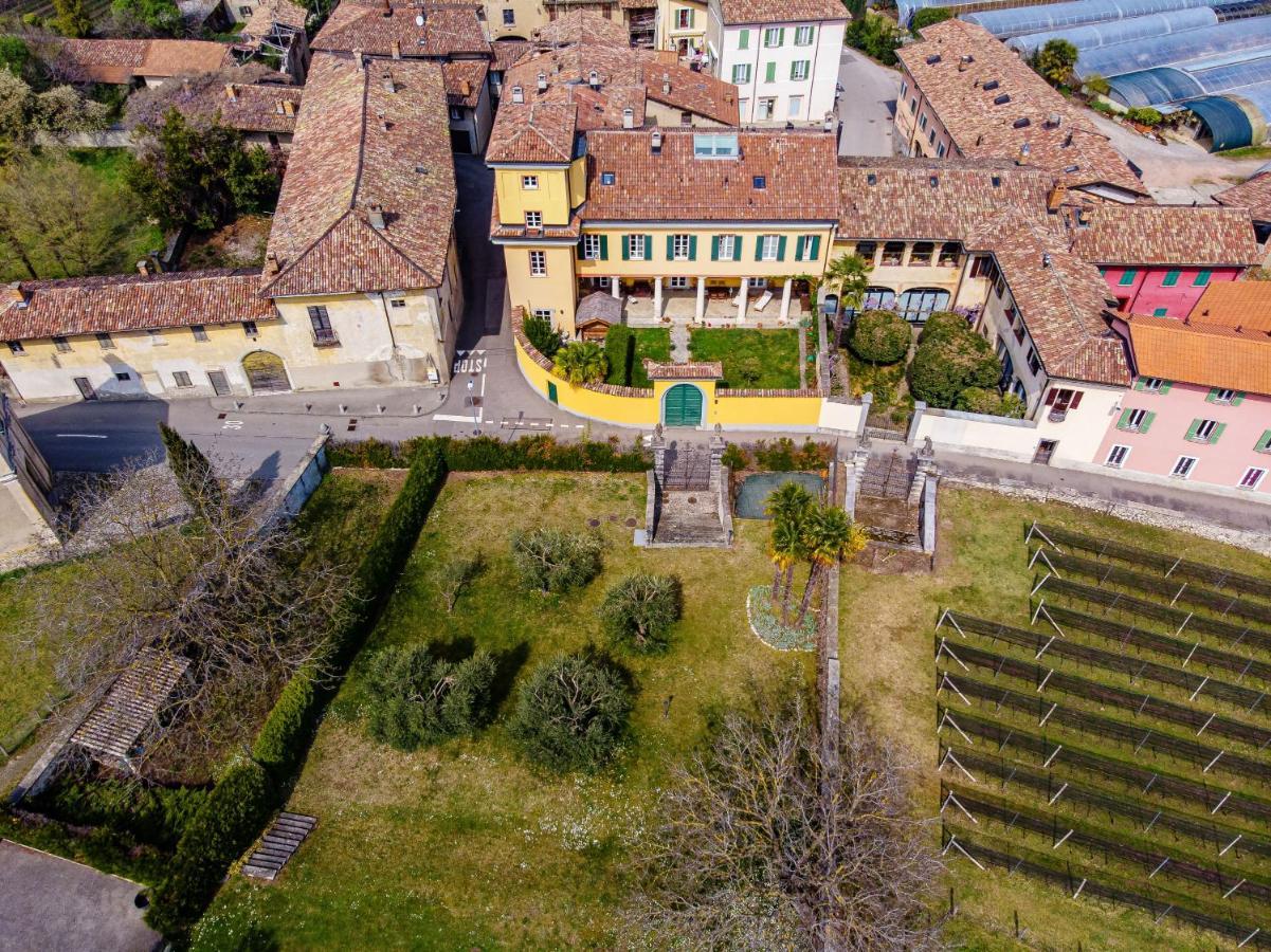 Castello Di Brusata Apartment By Quokka 360 - Romantic Flat With Pool Mendrisio Buitenkant foto