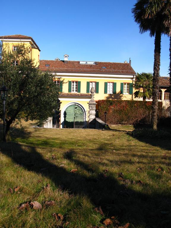 Castello Di Brusata Apartment By Quokka 360 - Romantic Flat With Pool Mendrisio Buitenkant foto