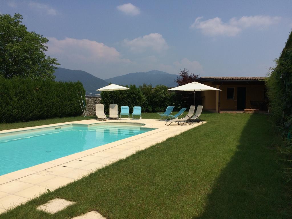 Castello Di Brusata Apartment By Quokka 360 - Romantic Flat With Pool Mendrisio Buitenkant foto